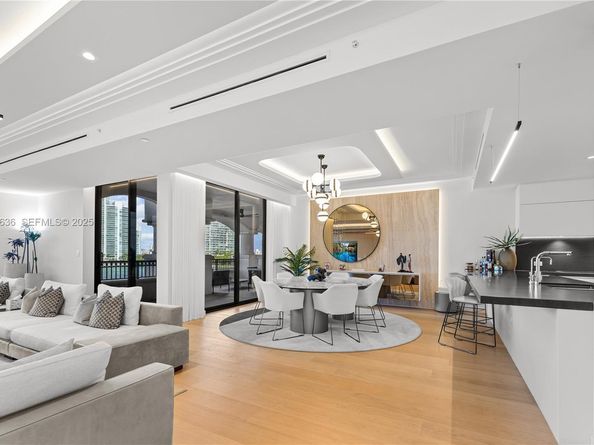 6800 Fisher Island Dr 6842, Miami Beach FL 33109