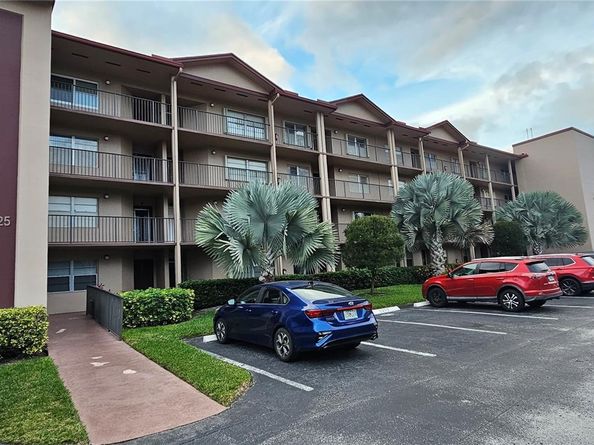 100 SW 130th Ter 309C, Pembroke Pines FL 33027