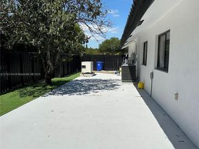 5020 Hawkhurst Ave, Southwest Ranches FL 33331
