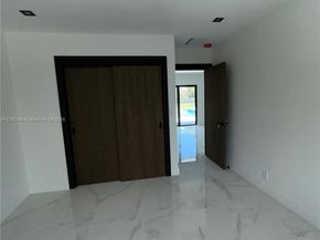 5020 Hawkhurst Ave, Southwest Ranches FL 33331