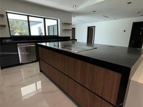 5020 Hawkhurst Ave, Southwest Ranches FL 33331