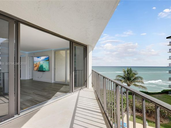 5420 N Ocean Dr 504, Singer Island FL 33404