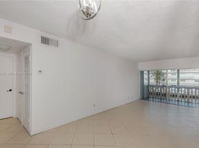 440 Paradise Isle Blvd 209, Hallandale Beach FL 33009