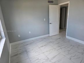 6575 W 4 Ave 507 B, Hialeah FL 33012