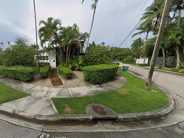 3599 Vista Ct, Miami FL 33133