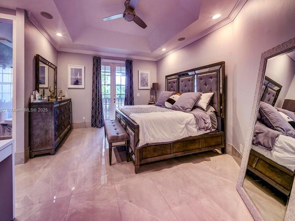 3828 Pine Lake Dr, Weston FL 33332