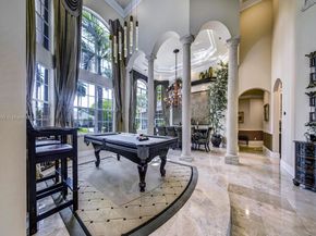 3828 Pine Lake Dr, Weston FL 33332