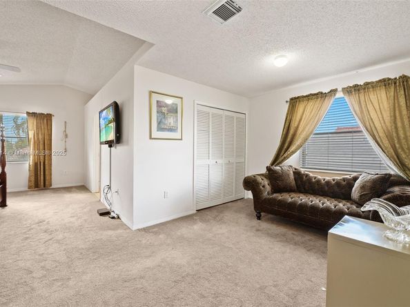 15241 SW 51st St, Miramar FL 33027