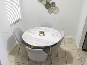 2928 SE 2nd St 8, Homestead FL 33033