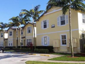 2928 SE 2nd St 8, Homestead FL 33033