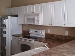 2928 SE 2nd St 8, Homestead FL 33033