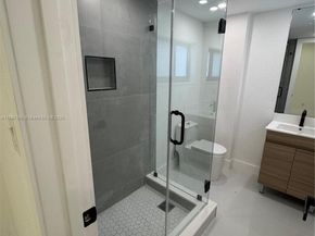 930 NE 163rd St, North Miami Beach FL 33162