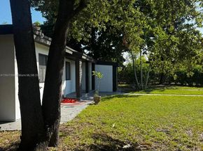 930 NE 163rd St, North Miami Beach FL 33162