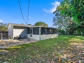 9912 SW 196th St, Cutler Bay FL 33157