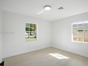 9912 SW 196th St, Cutler Bay FL 33157