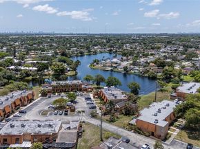 1541 NW 92nd Ave 186, Pembroke Pines FL 33024