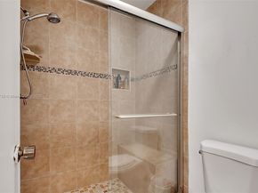 1541 NW 92nd Ave 186, Pembroke Pines FL 33024