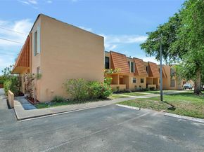 1541 NW 92nd Ave 186, Pembroke Pines FL 33024