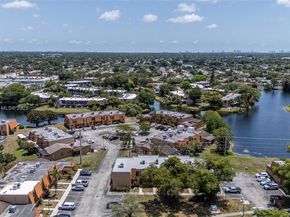 1541 NW 92nd Ave 186, Pembroke Pines FL 33024