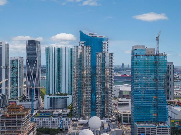 851 NE 1st Ave 5312, Miami FL 33132