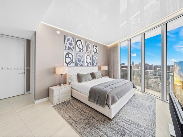 851 NE 1st Ave 5312, Miami FL 33132