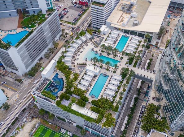 851 NE 1st Ave 5312, Miami FL 33132