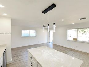 2572 NW 20th St, Fort Lauderdale FL 33311