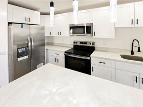 2572 NW 20th St, Fort Lauderdale FL 33311