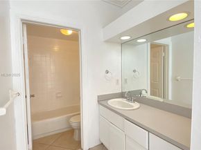 1559 Michigan Ave 305, Miami Beach FL 33139