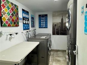 1559 Michigan Ave 305, Miami Beach FL 33139