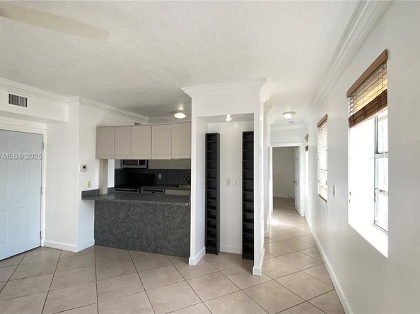 1559 Michigan Ave 305, Miami Beach FL 33139