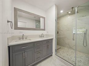 3166 Royal Palm Ave, Miami Beach FL 33140