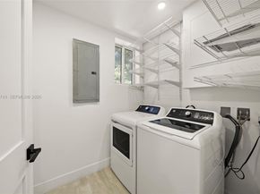 3166 Royal Palm Ave, Miami Beach FL 33140