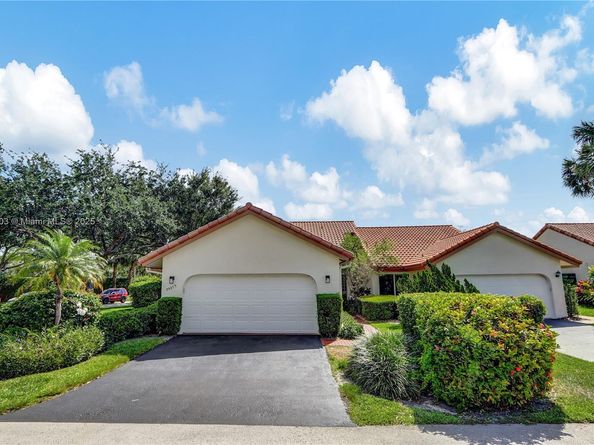 23273 Water Cir, Boca Raton FL 33486