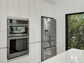 23273 Water Cir, Boca Raton FL 33486
