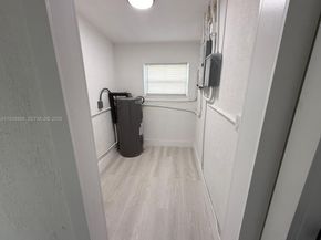 2920 NW 64th St, Miami FL 33147