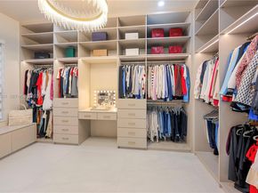 6006 Pinewood Ave, Parkland FL 33067