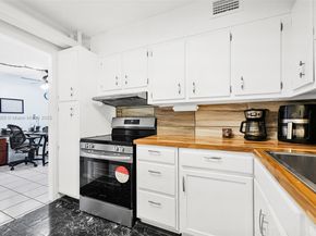 2841 NE 163rd St 710, North Miami Beach FL 33160
