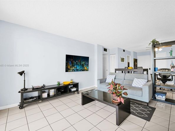 2841 NE 163rd St 710, North Miami Beach FL 33160