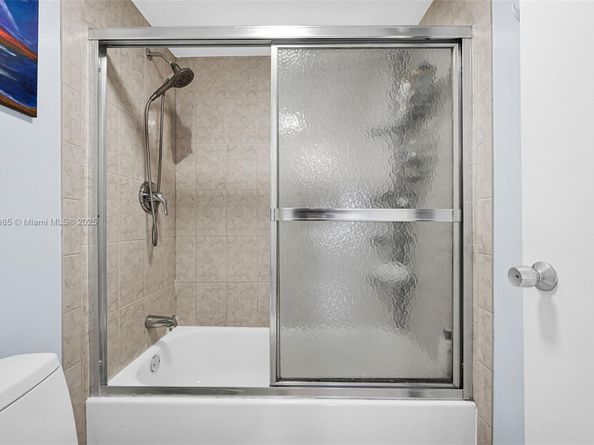 2841 NE 163rd St 710, North Miami Beach FL 33160
