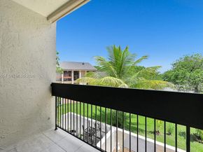9133 Fontainebleau Blvd 5, Miami FL 33172
