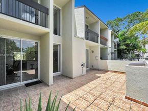 9133 Fontainebleau Blvd 5, Miami FL 33172