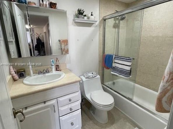 8107 SW 72nd Ave 423E, Miami FL 33143