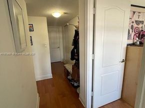 8107 SW 72nd Ave 423E, Miami FL 33143