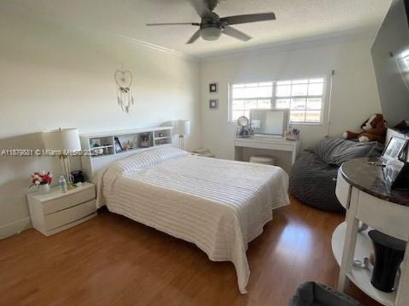 8107 SW 72nd Ave 423E, Miami FL 33143