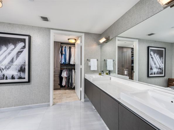 1201 20th St 304, Miami Beach FL 33139