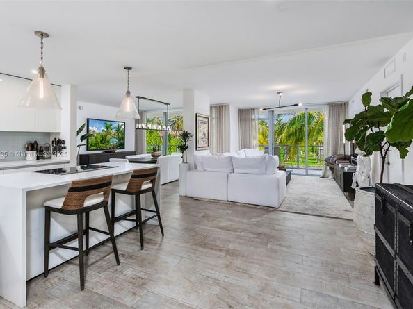 1201 20th St 304, Miami Beach FL 33139