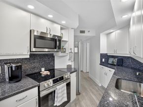 3610 Yacht Club Dr 508, Aventura FL 33180