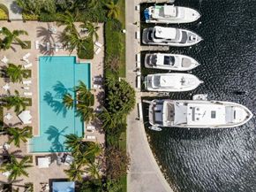 3610 Yacht Club Dr 508, Aventura FL 33180