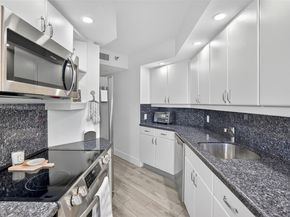 3610 Yacht Club Dr 508, Aventura FL 33180